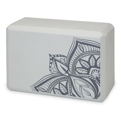 12. Gaiam Sustained Sundial Point 65747 yoga block