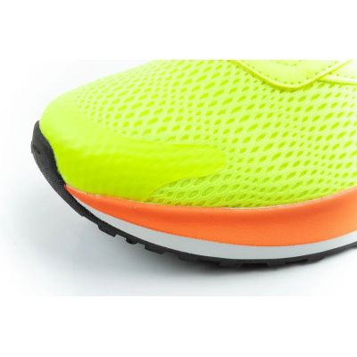 6. Joma Active men's running shoes, comfortable and durable, yellow