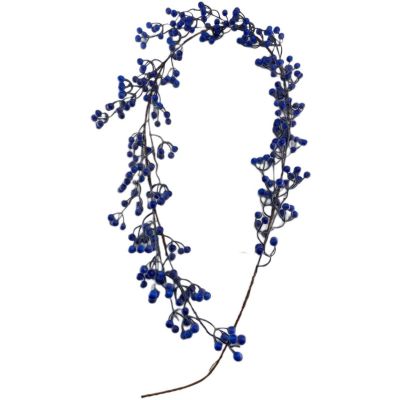 3. ROWNBERRY AND POMEBERRY GARLAND 160CM