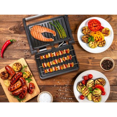 8. ELDOM CONTACT GRILL GK110 800W BLACK AND SILVER