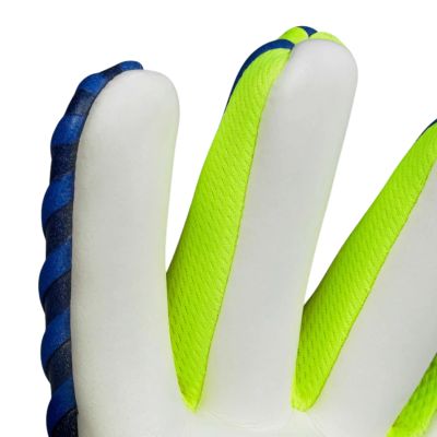 4. Select Super Grip 77 v26 Goalkeeper Gloves Blue 500093