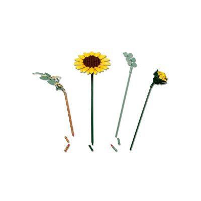 28. LEGO Botanical Collection 11502 - Sunflower Bouquet