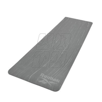 2. Reebok yoga mat with TPE 5MM RAYG-11045BL