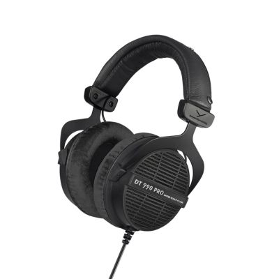 2. Beyerdynamic DT 990 PRO 80 OHM BLACK LIMITED EDITION - Open studio headphones