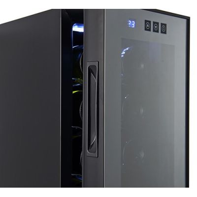 16. ADLER AD 8083 wine refrigerator