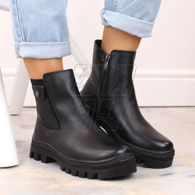 5. Potocki W WOL186 insulated ankle boots with a pocket, black