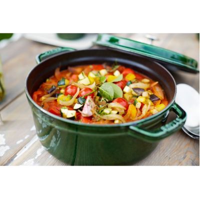 2. Round cast iron pot STAUB 40509-358-0