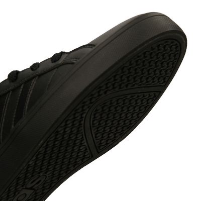 5. adidas VS Pace M B44869 shoes