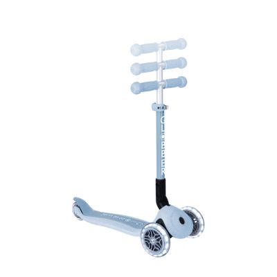 2. JUNIOR FOLDABLE LIGHTS ECOLOGIC scooter (692-501)