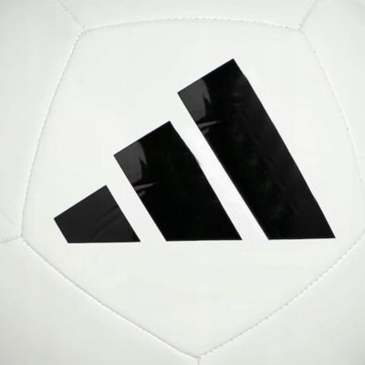 3. Adidas Universadi Ball IW3729 football