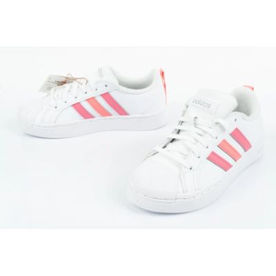 9. adidas Streetcheck Jr GZ3620 sneakers 