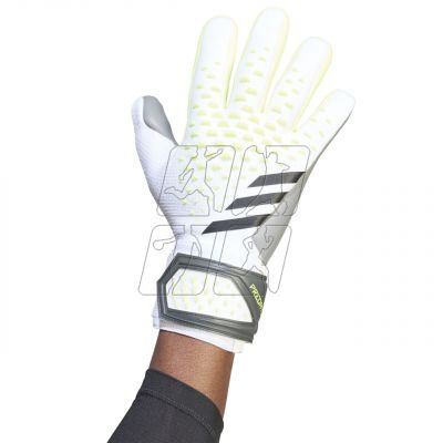 2. Goalkeeper gloves adidas Predator League Gloves M IA0879