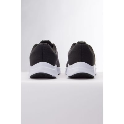 10. Under Armor Charged Pursuit 3 Twist M 3025945-100 shoes