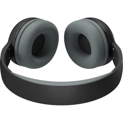 6. Defender Bluetooth Freemotion Over-Ear Headphones B480 Black 63480