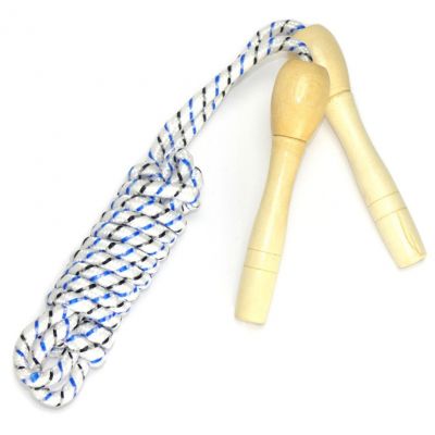 3. Legend skipping rope with wooden handles 81562