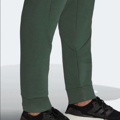 16. adidas Recbos M HM7892 sweatpants