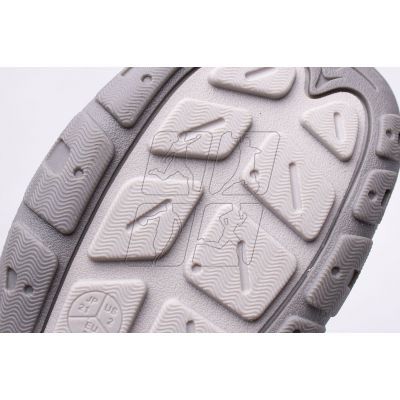 9. Keen Knotch Creek Jr. 1026160 Sandals