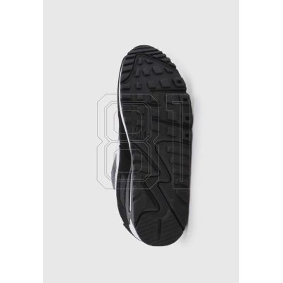 26. Nike Air Max 90 shoes CN8490-002
