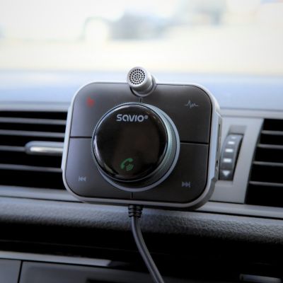 32. SAVIO TR-14 CAR FM TRANSMITTER WITH BLUETOOTH AND CHARGER, QUICK CHARGE 3.0 AND POWER DELIVERY, NOISE REDUCER