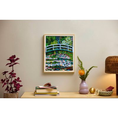 7. LEGO Art 31220 - Claude Monet: Bridge over the Lily Pond