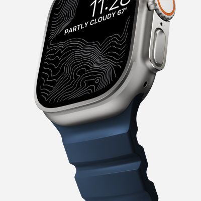 4. Nomad Rocky Point Band Natural Leather, Titanium