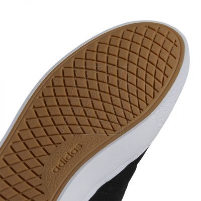 5. Adidas Vulc Raid3r Skateboarding M GY5496 shoes