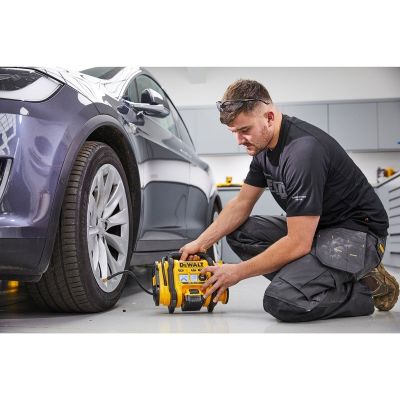 8. 18V Dewalt DCC018N-XJ Cordless Compressor
