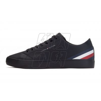 2. Tommy Hilfiger Vulc Core Low M shoes FM0FM04778 0GQ