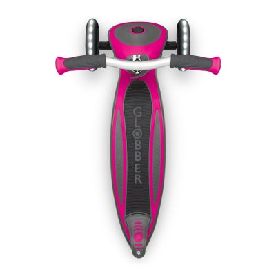 23. Globber Master Lights 3-wheel scooter 662-110-2 HS-TNK-000011357