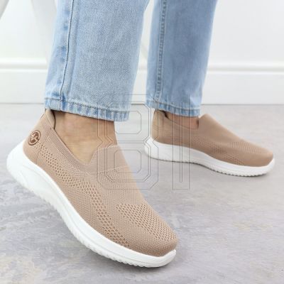 6. Vinceza Shoes 17367 W JAN383B