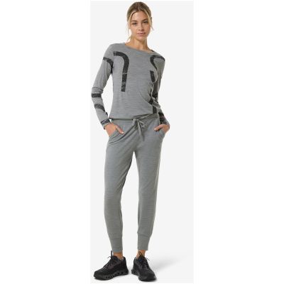 4. SUPER.NATURAL W CAPITAL LOGO LS Long-Sleeve Top Grey
