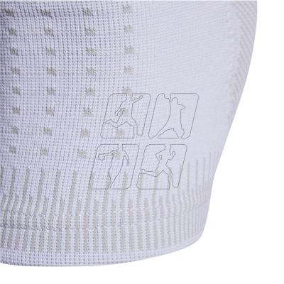 3. adidas Primeknit KP IW1499 volleyball knee pads