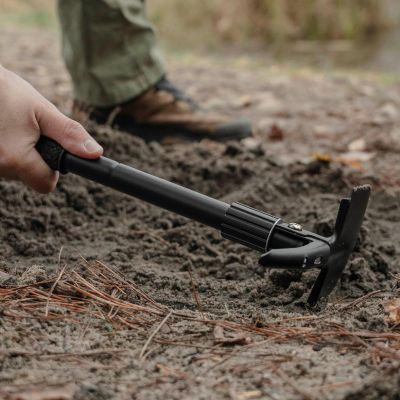 32. Offlander 4-in-1 Folding Shovel OFF_CACC_10
