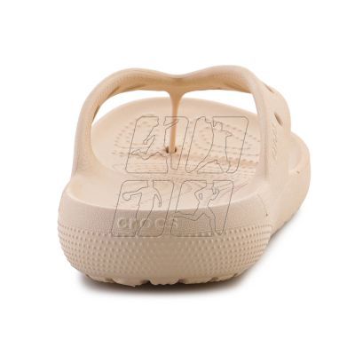 10. Crocs Classic Flip V2 209402-2DS flip-flops