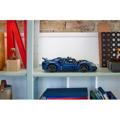 9. LEGO Technic 42154 Ford GT, 2022 Edition