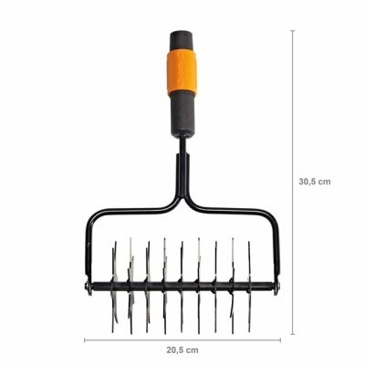 4. FISKARS QUIKFIT ROTARY AERATOR