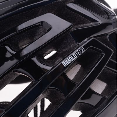3. PELETON helmet