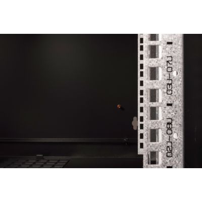 13. Digitus Unique 19" 9U rackmount network cabinet, 600x450, glass door, black, undivided, assembled, 100kg