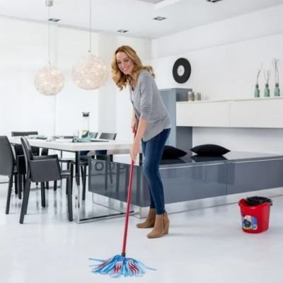 6. Vileda 3Action Velour XL Mop