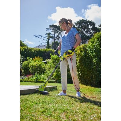 4. RYOBI RLT6130 600W 30cm auto feeder trimmer