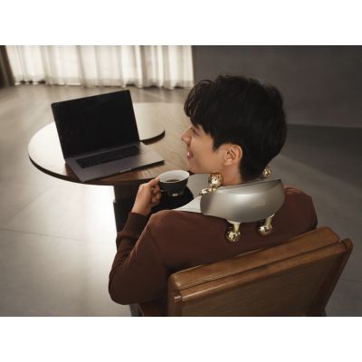 13. SKG H7 Ultra-E Neck Massager (Neck, Shoulders) Gold