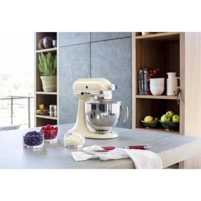 5. KitchenAid 5KSM125EAC Food Processor (300W)