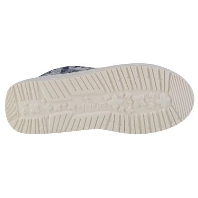 4. Hey Dude Wally Youth Camodino Jr 40043-425 shoes