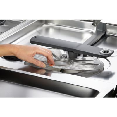 8. Built-in dishwasher ELECTROLUX EES47320L
