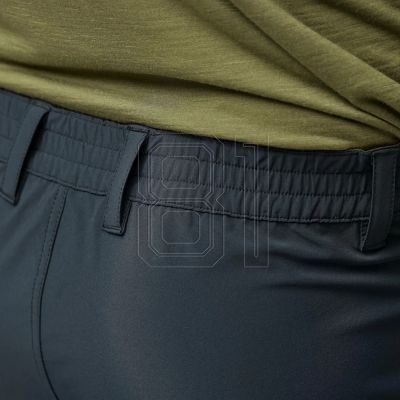 9. Fjällräven Abisko Trail Stretch Shorts M F12200165-555