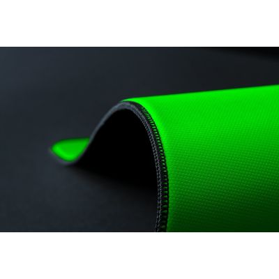 3. Razer Gigantus V2 Pro Gaming-Mauspad, L - Speed