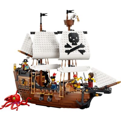 3. LEGO Creator 3in1 31387 - Legendary Pirate Ship