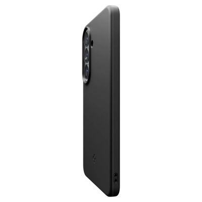 7. Spigen Thin Fit Mag MagSafena Samsung Galaxy S26 Case - Black