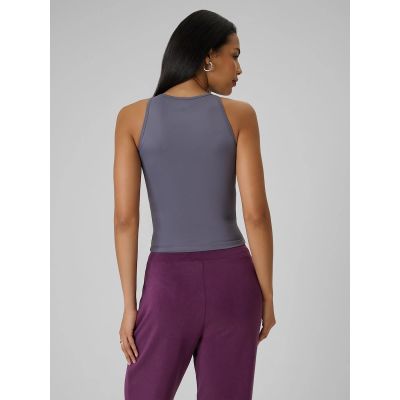 2. Women's sleeveless slim plain t-shirt 4F 4FRSS26TSLEF319-24S