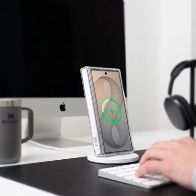 8. Tech-Protect MagPeak MagSafe Case for Samsung Galaxy Z Fold 7 / 8 Ultra – transparent